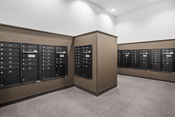 Centralized mail center